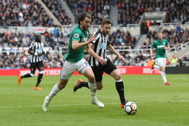 在当今国际 在当今国际