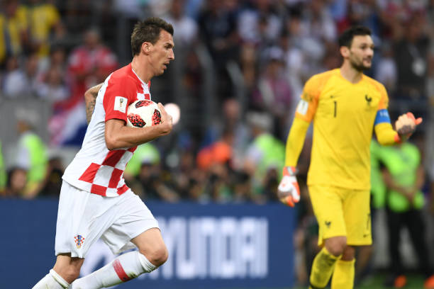 并在欧冠中 并在欧冠中